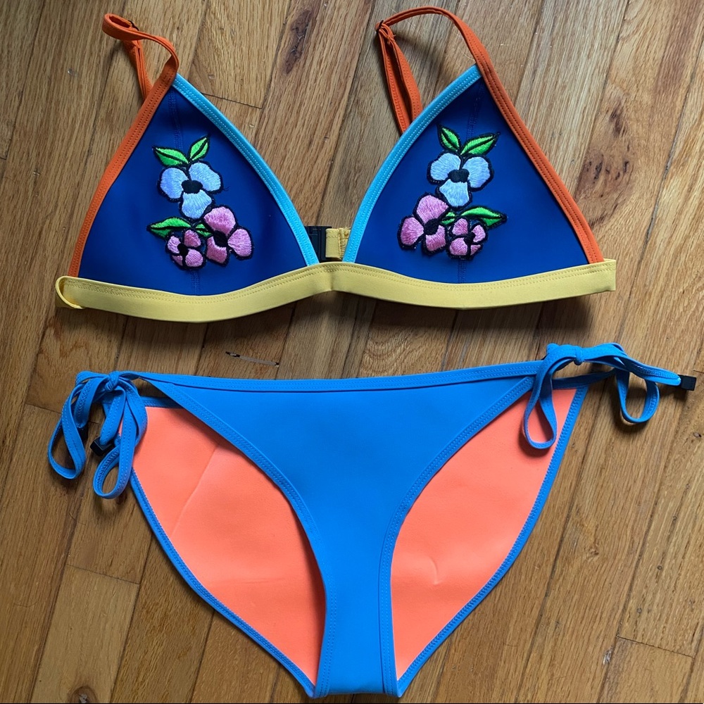 Triangl Bikini